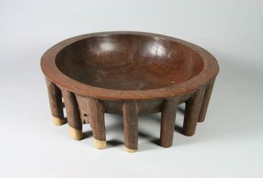 Tanoa fai`ava (kava bowl)