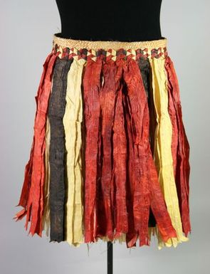 Titi (dance skirt)
