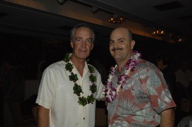 [Assignment: 48-DPA-09-28-08_SOI_K_NPS_Vol_AZ] President's Call to Service Award ceremony and reception for volunteers at the U.S.S. Arizona Memorial, Pearl Harbor, Honolulu, Hawaii, with Secretary Dirk Kempthorne [joining the National Park Service's Chief Historian for the Memorial, Daniel Martinez, among the dignitaries on hand] [48-DPA-09-28-09_SOI_K_NPS_Vol_AZ_IOD_4702.JPG]