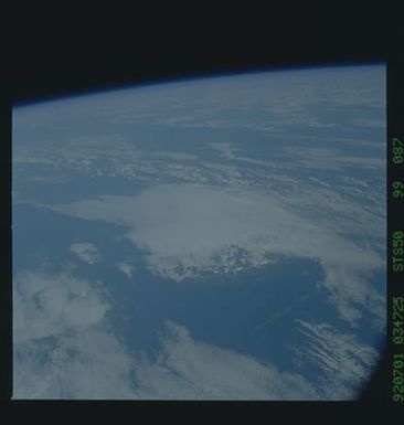 STS050-99-087 - STS-050 - STS-50 earth observations