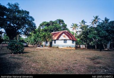 Tonga - Timber-sided Old Fale