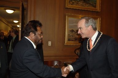 [Assignment: 48-DPA-02-25-08_SOI_K_Pres_Palau] Secretary Dirk Kempthorne [meeting at Main Interior] with government delegation from the Republic of Palau, [led by Palau President Tommy Remengesau. Secretary Kempthorne and President Remengesau discussed, among other subjects, the possibility of creating a National Heritage Area on the Palau island of Peleliu, along with the upcoming Review of the Palau-U.S. Compact of Free Association.] [48-DPA-02-25-08_SOI_K_Pres_Palau_IOD_1070.JPG]