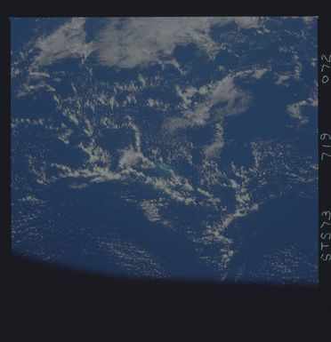 STS073-719-072 - STS-073 - Earth observations taken from shuttle orbiter Columbia