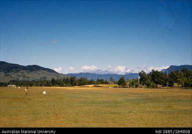 Mt Hagen - airstrip and Mt Giluwe