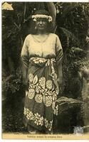 100 a.  - Tahiti. - Vahine Tahiti en tenue de tous les jours Tahitian woman in everyday dress