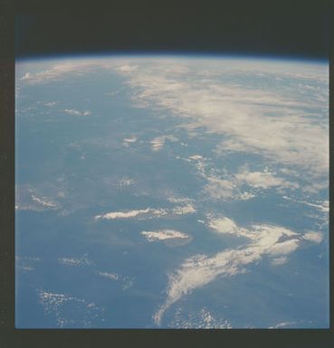 AS07-07-1743 - Apollo 7 - Apollo 7 Mission, Hawaii