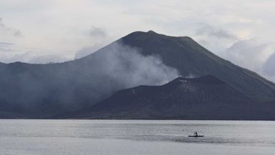 The PNG town that lives under a constant cloud