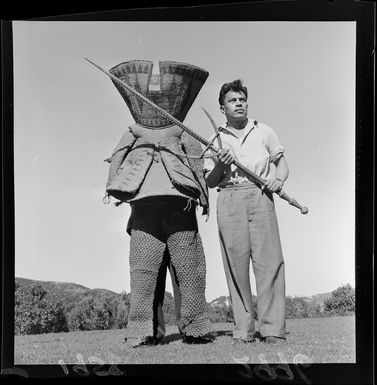 Faaitu Mailei poses with an unidenitified man in Kiribati armour