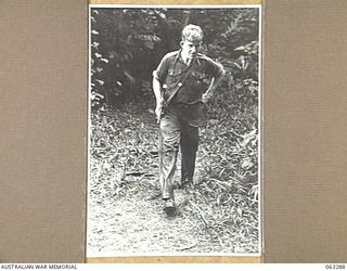 FAITA AREA, NEW GUINEA. 1944-01-07. VX47342 LIEUTENANT K. S. CURRAN OF GLENFERRIE, VIC AND OF THE 2/2ND COMMANDO SQUADRON RETURNING FROM AN 8 DAY PATROL THROUGH JAPANESE HELD TERRITORY