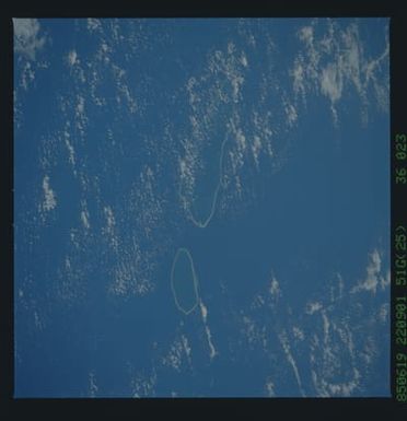 51G-36-023 - STS-51G - STS-51G earth observations