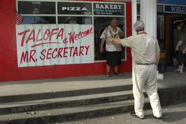 [Assignment: 48-DPA-SOI_K_Amer_Sam] Pacific Islands Tour: Visit of Secretary Dirk Kemmpthorne [and aides] to American Samoa, U.S. Territory [48-DPA-SOI_K_Amer_Sam__DI15316.JPG]