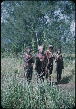 People we met on the road : Wahgi Valley, Papua New Guinea, 1954 and 1955 / Terence and Margaret Spencer