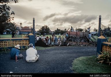 Samoa - people setting up stage