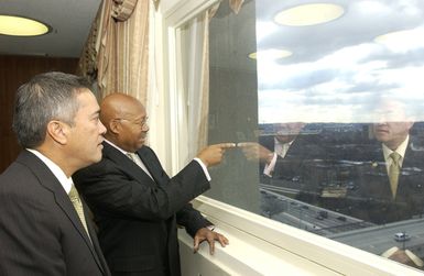 Secretary Alphonso Jackson with Guam Governor Felix Camacho - Secretary Alphonso Jackson meeting with Guam Governor Felix Camacho at HUD Headquarters