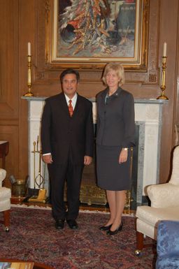 Secretary Gale Norton meeting with the Governor of Guam, Felix Camacho, left, at Department of Interior headquarters