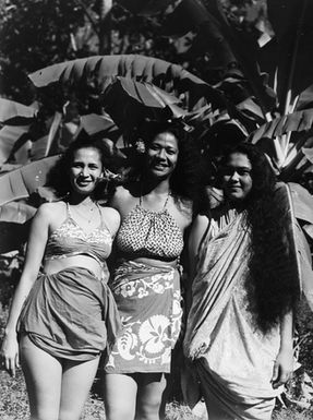 [Three Pacific Island women portrait]