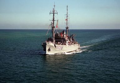 A port bow view of the salvage ship USS RECLAIMER (ARS-42) as it heads into Naval Station, Pearl Harbor, Hawaii.