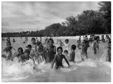 Pacific Islands - Cook Island - Rarotonga - People