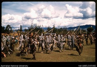 Kami Tamburan Asaro Valley, Goroka Show