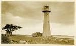 Lighthouse and jetty at Cleveland Point, Queensland, c1940 to 1949