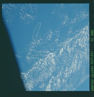 51F-31-008 - STS-51F - 51F earth observations