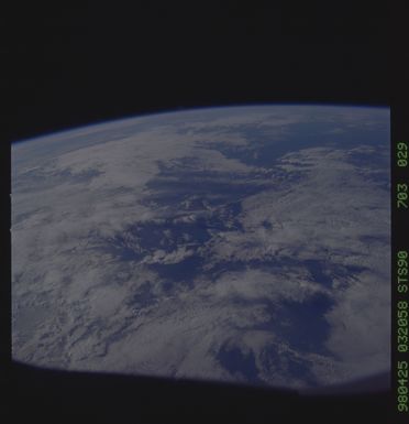 STS090-703-029 - STS-090 - Earth observations taken during STS-90 mission