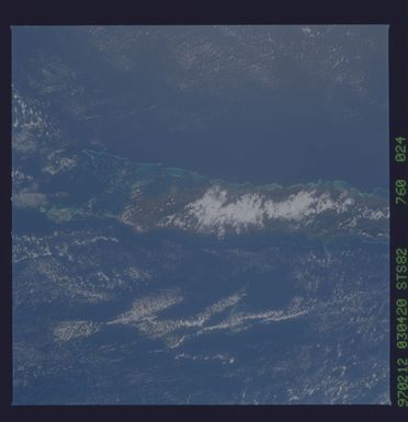 STS082-760-024 - STS-082 - Earth observations taken from shuttle orbiter Discovery during STS-82 mission
