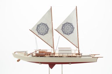 Marumaru Atua - Vaka Moana model