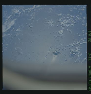 61A-38-019 - STS-61A - STS-61A earth observations