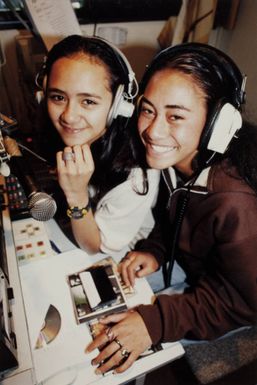 Junior DJs, Manukau City Centre, 1996