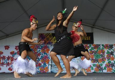 Cook Islands dance performance at ASB Polyfest, 2015.