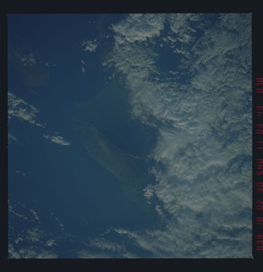 41B-43-2628 - STS-41B - Earth observations taken from shuttle orbiter Challenger STS-41B mission