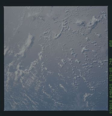 STS085-740-058 - STS-085 - Earth observations taken from orbiter Discovery during STS-85 mission