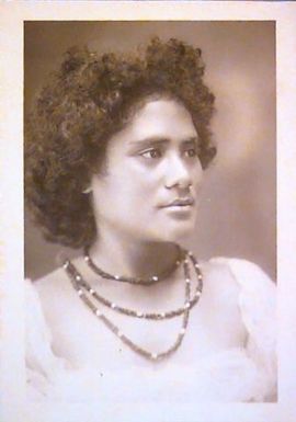 Portrait of an unknown Samoan woman