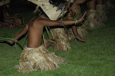 [Assignment: 48-DPA-SOI_K_Pohnpei_6-10-11-07] Pacific Islands Tour: Visit of Secretary Dirk Kempthorne [and aides] to Pohnpei Island, of the Federated States of Micronesia [48-DPA-SOI_K_Pohnpei_6-10-11-07__DI14152.JPG]