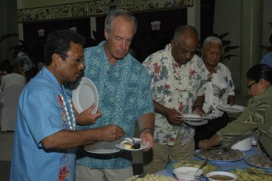 [Assignment: 48-DPA-SOI_K_Palau_6-7-9-07] Pacific Islands Tour: Visit of Secretary Dirk Kempthorne [and aides] to Palau Islands, Republic of Palau [48-DPA-SOI_K_Palau_6-7-9-07__DI13157.JPG]