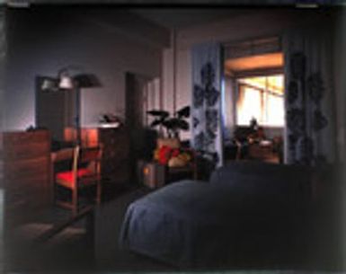 Royal Hawaiian Hotel. Guest room