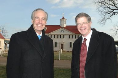 [Assignment: 48-DPA-01-12-09_SOI_K_Mt_Vernon] Visit of Secretary Dirk Kempthorne to Mount Vernon Estate and Gardens, Mount Vernon, Virginia, [for touring and announcement of the U.S. nomination of the George Washington home, along with the Papahanaumokuakea Marine National Monument in Hawaii, for inclusion on the United Nations Educational, Scientific, and Cultural Organization's (UNESCO's) World Heritage List. Joining Secretary Kempthorne for the announcement was James Rees, Executive Director of the Mount Vernon Estate and Gardens.] [48-DPA-01-12-09_SOI_K_Mt_Vernon_IOD_9474.JPG]
