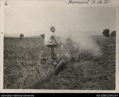 "Cletracs" tractors, Rarawai