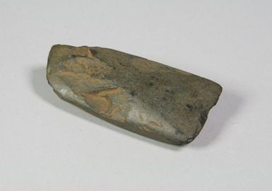 To'i ma'a (stone adze blade)