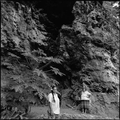 Mary and her mother frame 10