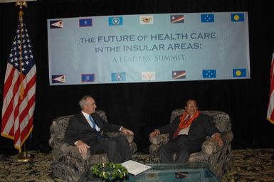 [Assignment: 48-DPA-09-29-08_SOI_K_Isl_Conf_Lead] Participants in the Insular Areas Health Summit [("The Future of Health Care in the Insular Areas: A Leaders Summit") at the Marriott Hotel in] Honolulu, Hawaii, where Interior Secretary Dirk Kempthorne [joined senior federal health officials and leaders of the U.S. territories and freely associated states to discuss strategies and initiatives for advancing health care in those communinties [48-DPA-09-29-08_SOI_K_Isl_Conf_Lead_DOI_0666.JPG]