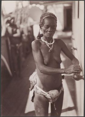 A woman of Vella Lavella, Solomon Islands, 1906, 1 / J.W. Beattie