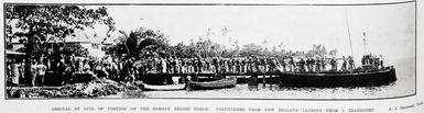 Arrival at Apia of portion of the Samoan Relief Force: volunteers from New Zealand landing from a transport