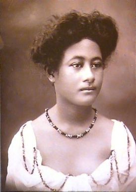 Victorian Samoan Woman