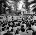 Lakalaka in front of royal dais, Pangai mala'[e