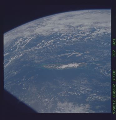 STS082-727-024 - STS-082 - Earth observations taken from shuttle orbiter Discovery during STS-82 mission