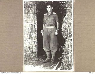 KUMBARUM, NEW GUINEA. 1943-11-30. QX6067 LIEUTENANT COLONEL J. T. LANG, MC, COMMANDING OFFICER, 2/2ND AUSTRALIAN PIONEER BATTALION