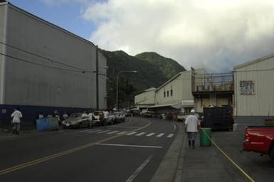 [Assignment: 48-DPA-SOI_K_Amer_Sam] Pacific Islands Tour: Visit of Secretary Dirk Kemmpthorne [and aides] to American Samoa, U.S. Territory [48-DPA-SOI_K_Amer_Sam__DI15406.JPG]