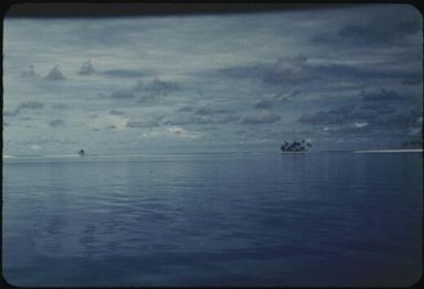 Islands of the atoll's ring (2) : Mortlock Islands, Papua New Guinea, 1960 / Terence and Margaret Spencer